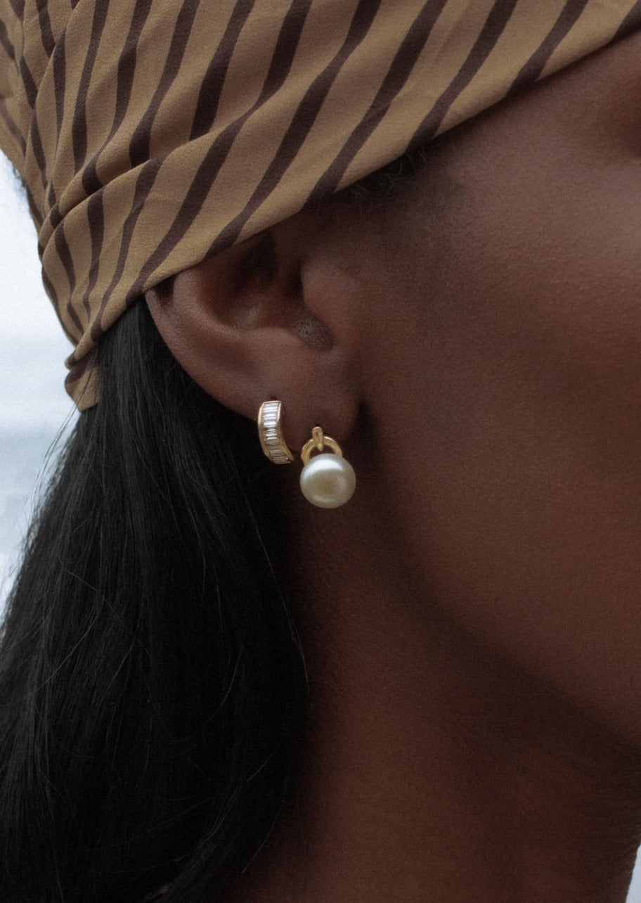 Rose Pearl Earrings Gold