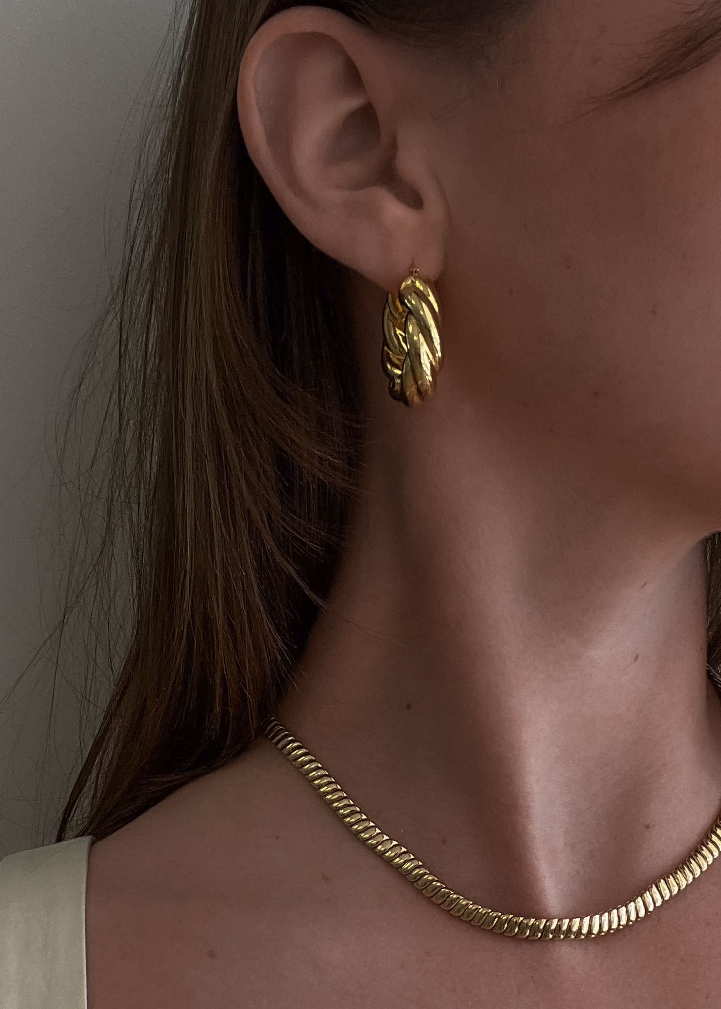 Taylor Twist Hoop Earrings