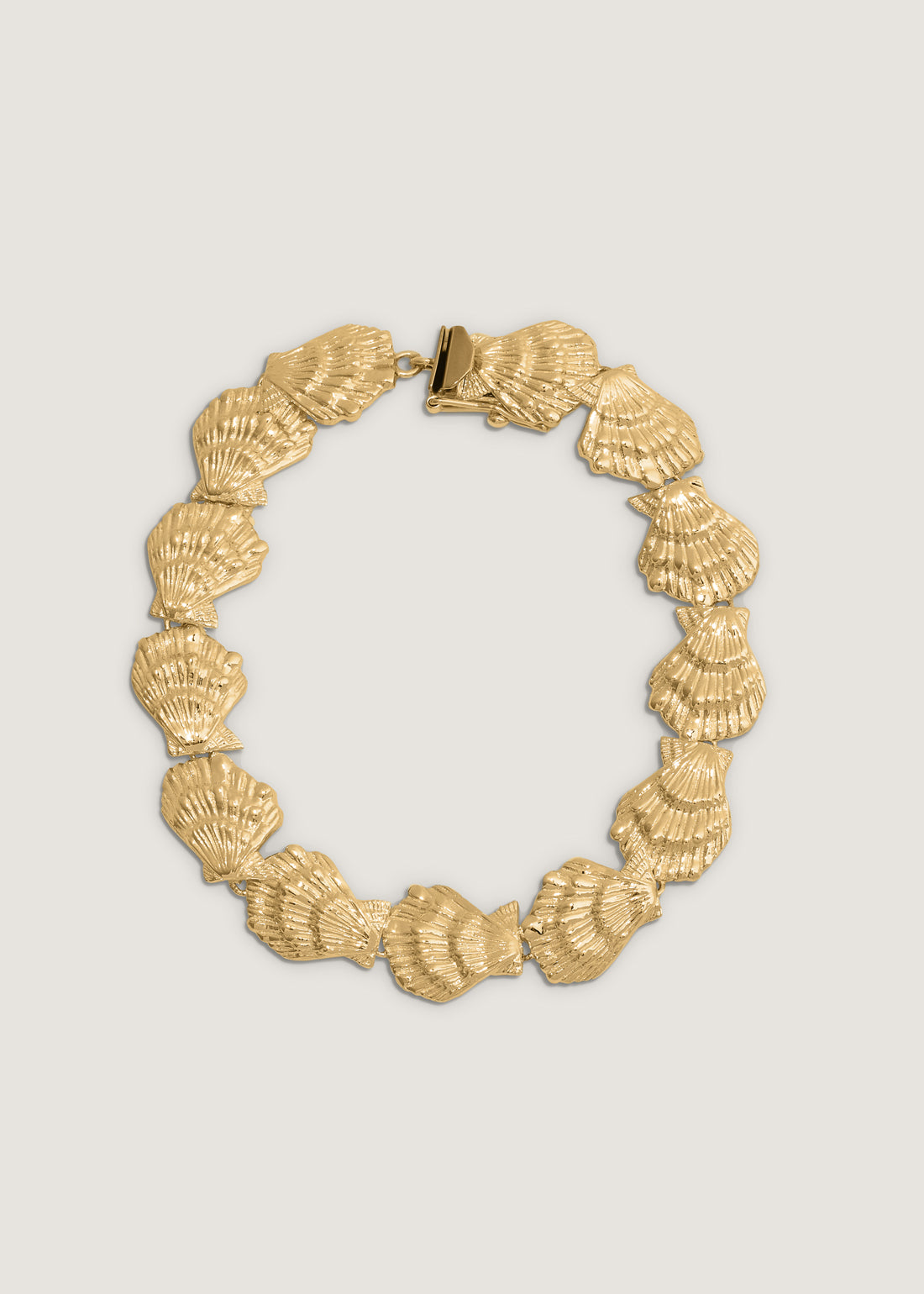 Eternity Shell Bracelet Gold