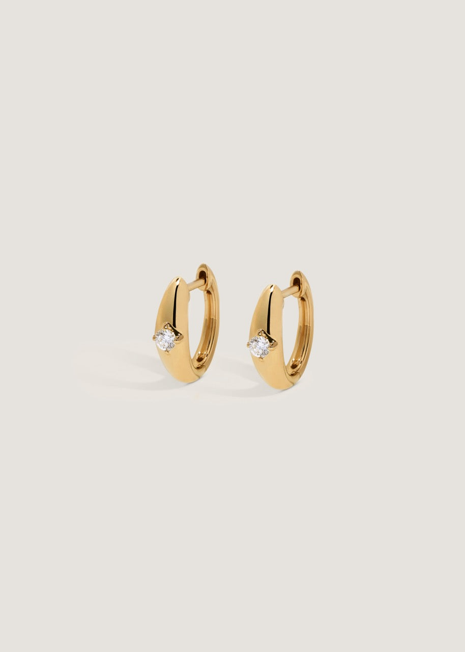 Dare To Love Dome Huggie Earrings Diamond