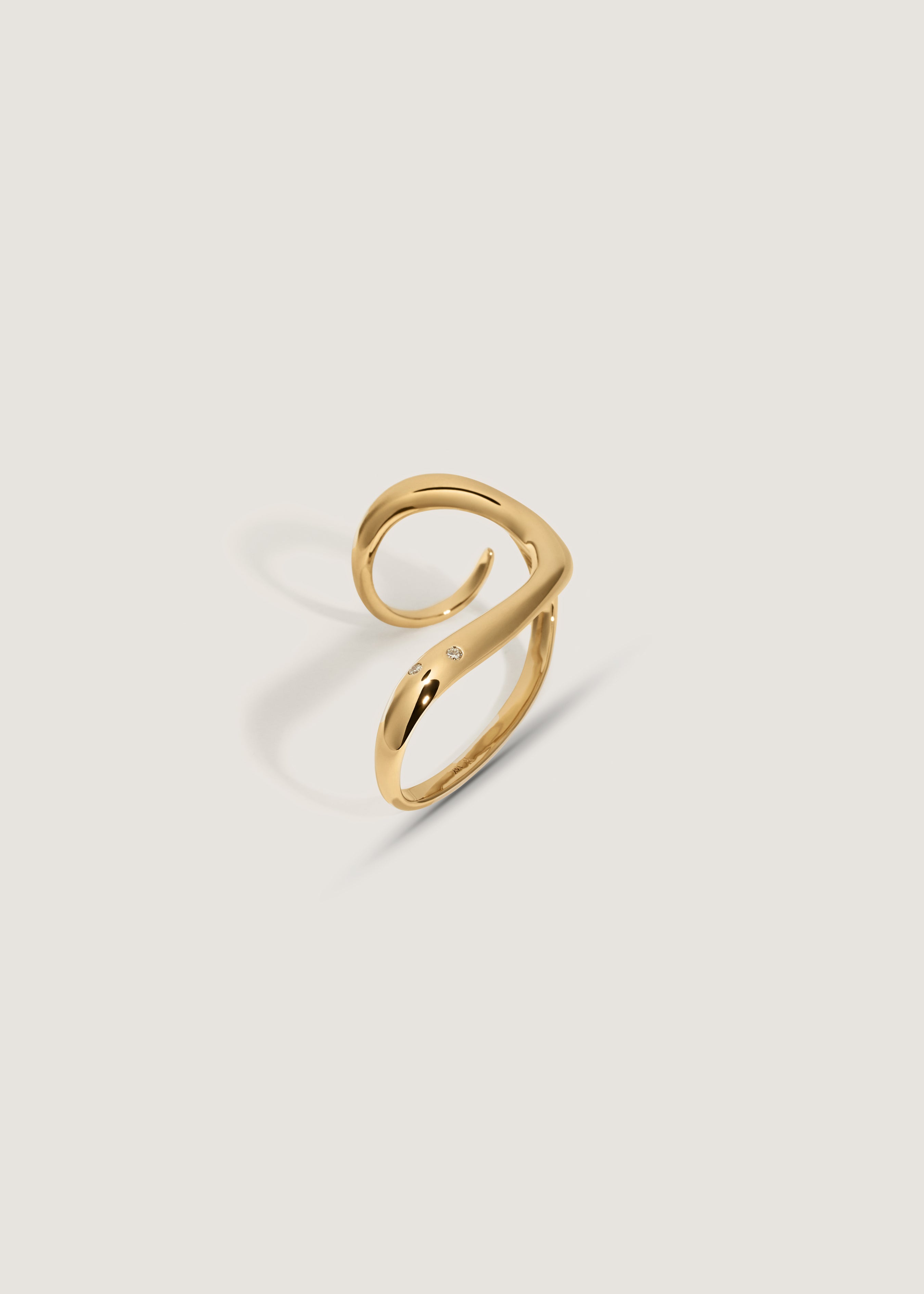 J Ring Diamond Gold