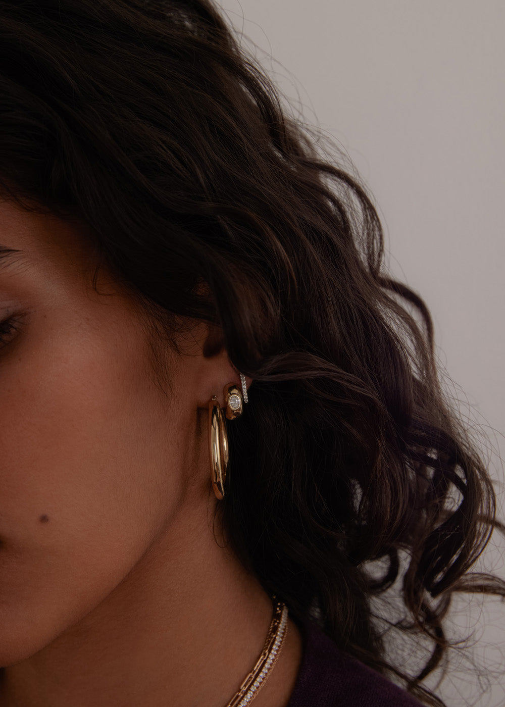 alt="Classic Hoop Earrings - Large"