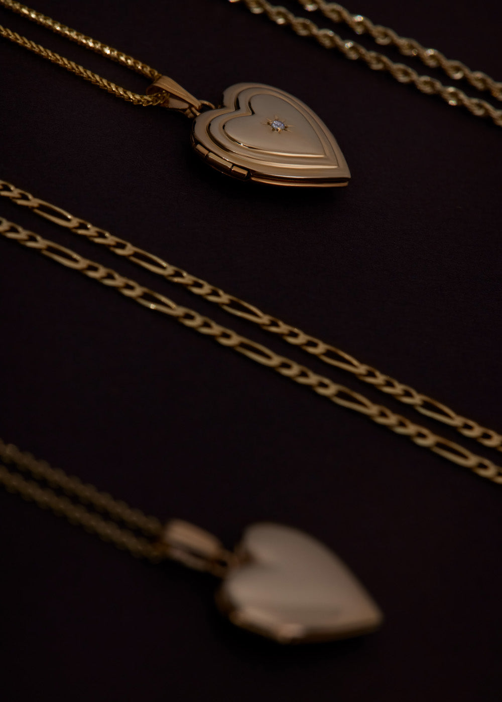 alt="Maison Ribbed Heart Locket Necklace II"