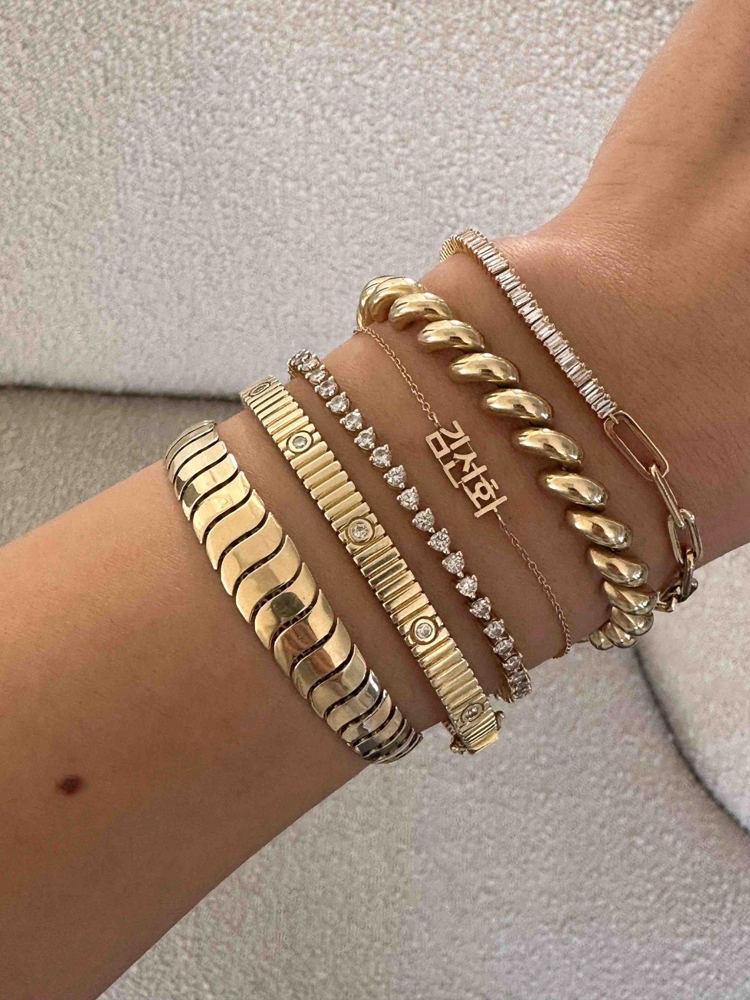 alt="Dear Kaia III Nameplate Bracelet"