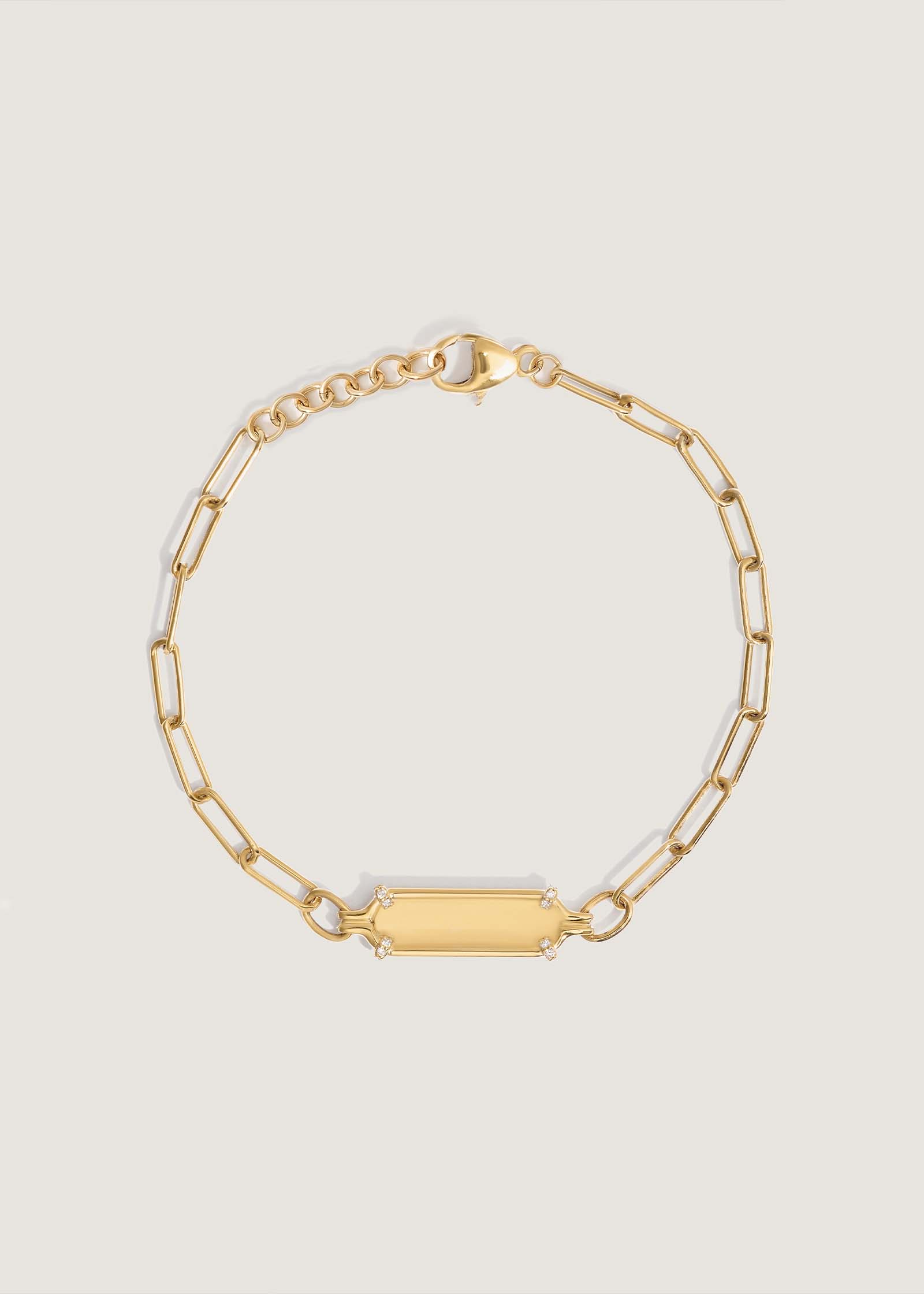 Kinn Harlow Oval Pavé ID Bracelet - Engraving