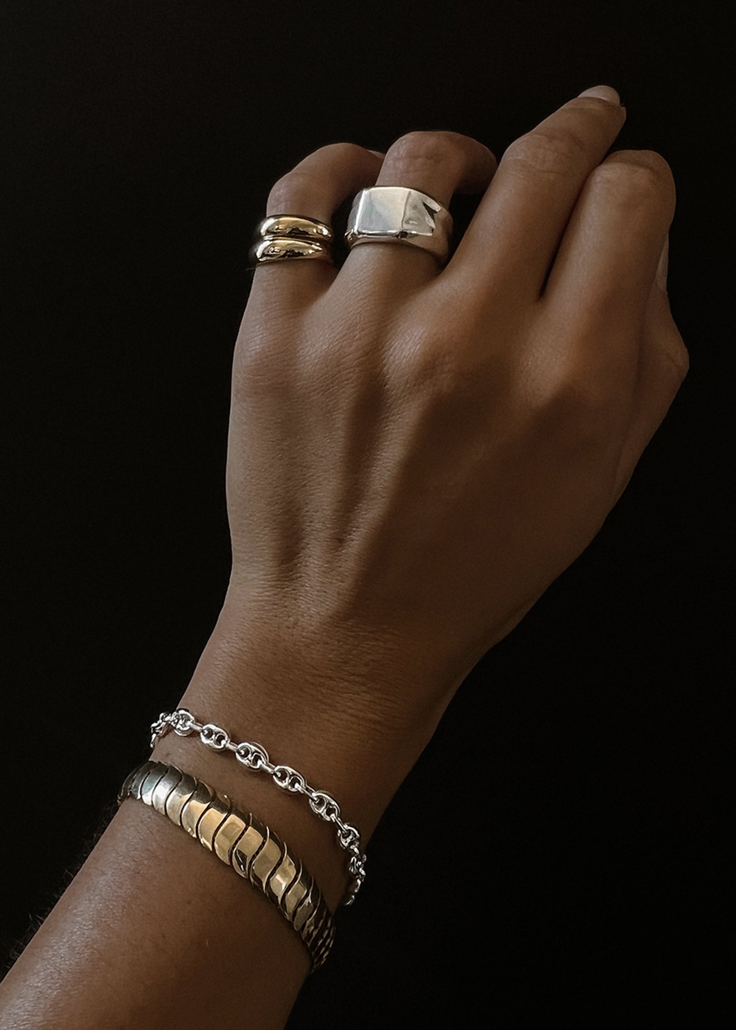 alt="Orion Signet Ring"