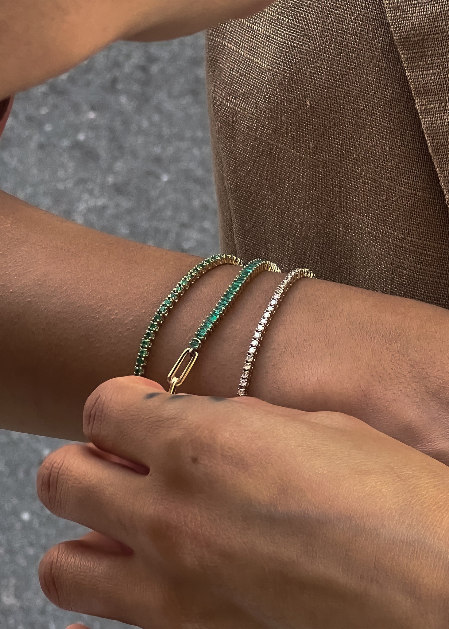 Kinn 14k Gold Serena Baguette Emerald Tennis Chain Bracelet