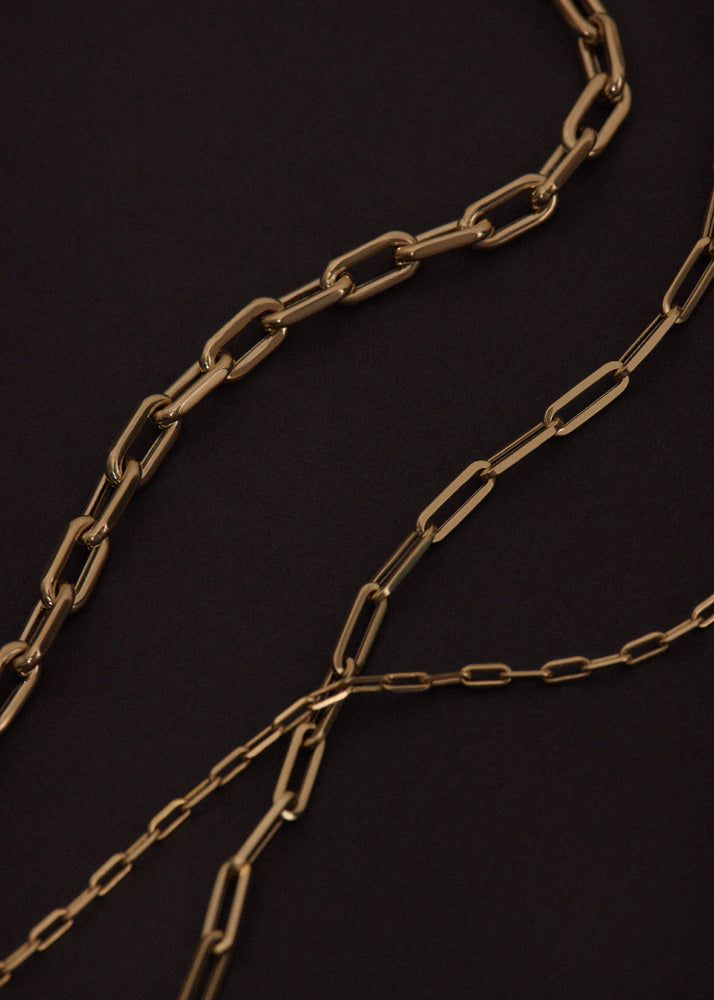 alt="Mini Link Chain Necklace"