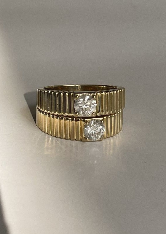 alt"Solis Ribbed Ring II stacked"