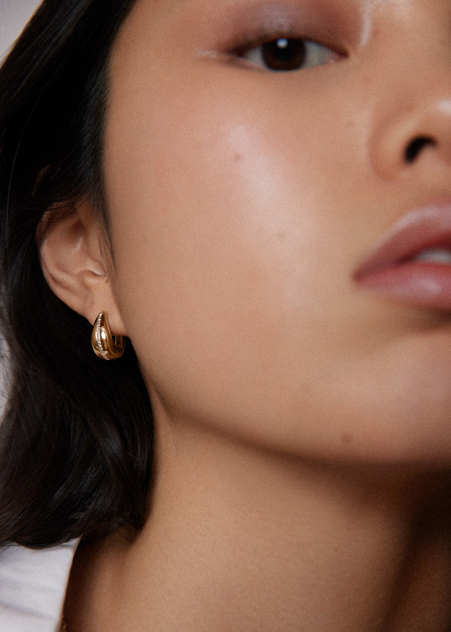 alt="Pavé Diamond Teardrop Hoop Earrings"